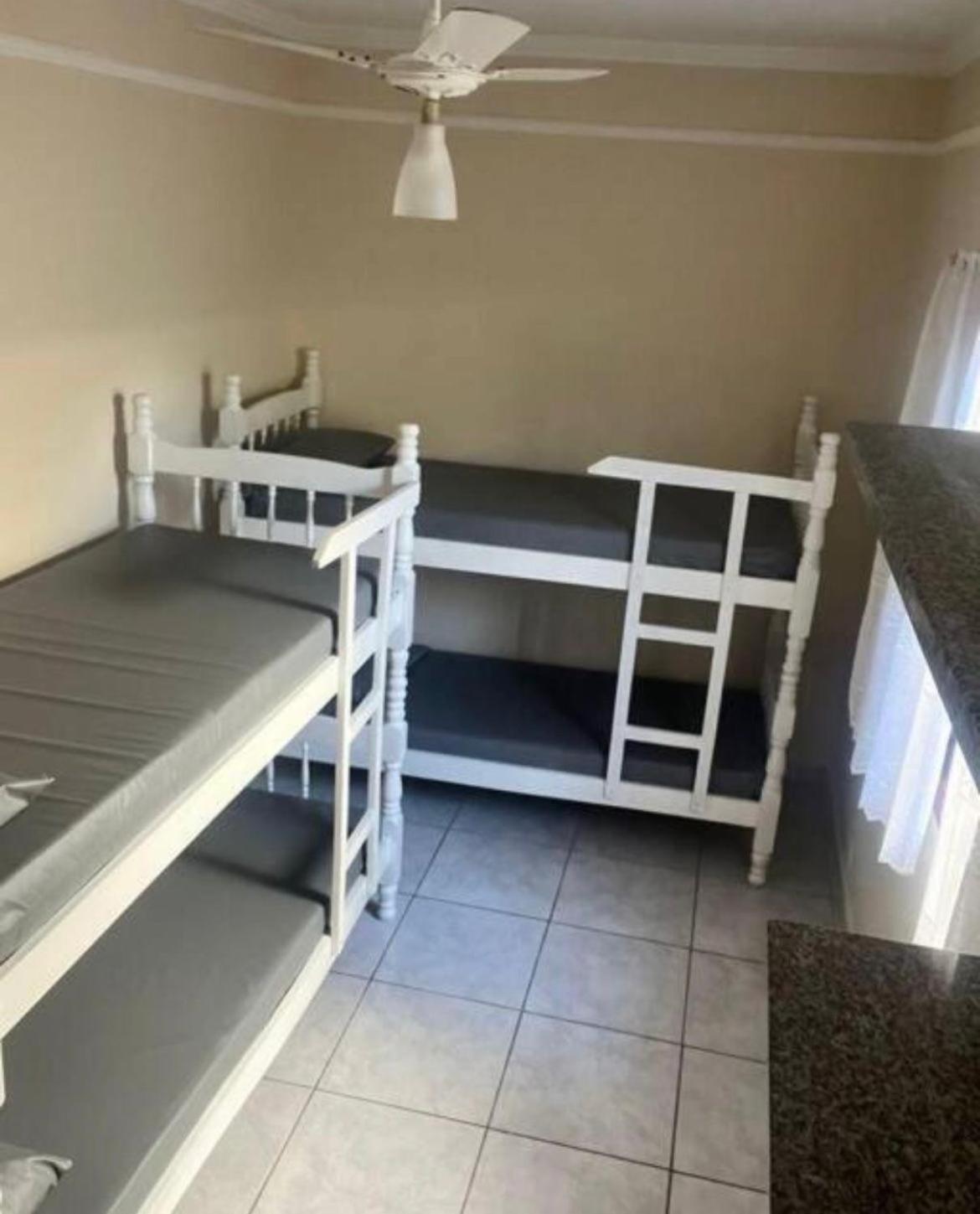 Casa Com Piscina Em Mongagua Villa Прая Гранде Екстериор снимка